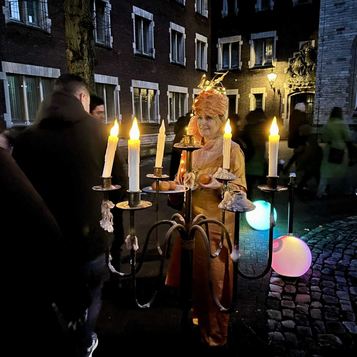 Glinstertocht Helm Middelburg